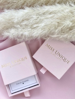 Ozdobne pudełko na biżuterię Różowe